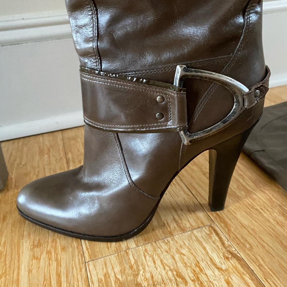 NEW ITALIAN LEATHER TALL HIGH HEELED BOOTS!!!